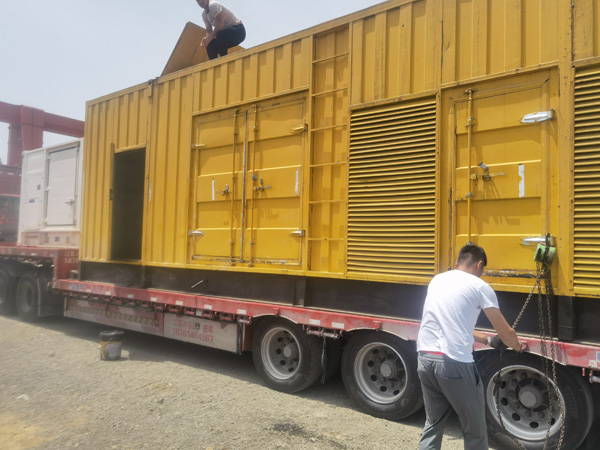 夹江除了负载情况和发动机维护，还有哪些因素会影响 200kw 柴油发电机的油耗？