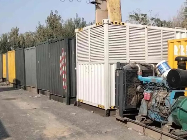 夹江200KW柴油发电机机组每小时油耗是多少？