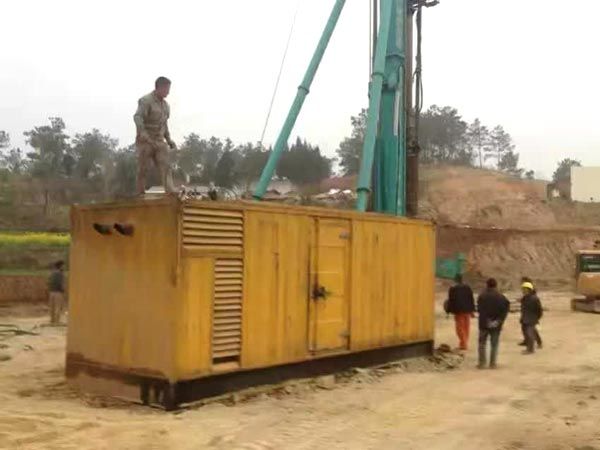 夹江如何判断水冷式机油散热器密封件是否需要更换？